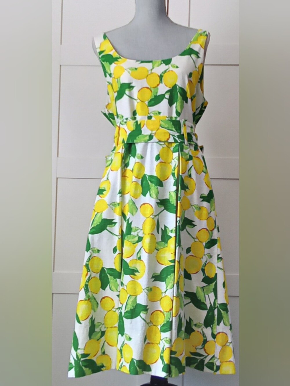 1901 White Dress with Yellow Lemon & Green Leaf Print